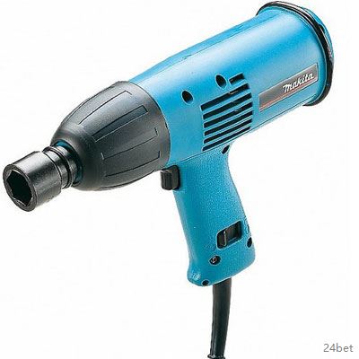 Máy vặn ốc Makita 6905H